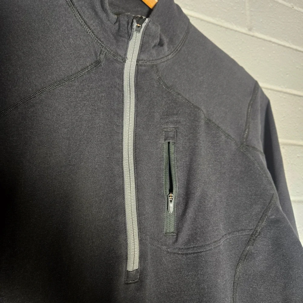 Mountain Hardwear 1/4 Zip Pullover Mens Medium Thumbhole Performance Fleece Gorp